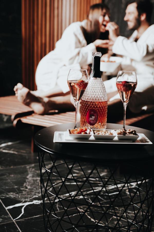 Hotel Central Park 포데브라디 외부 사진